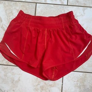LULULEMON hotty hot shorts!!❤️‍🔥❤️‍🔥❤️‍🔥